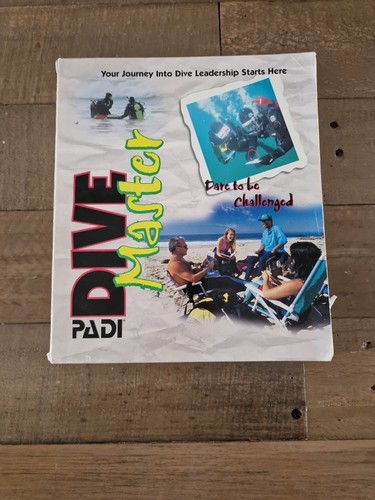 Vintage padi divemaster manual - divemaster,