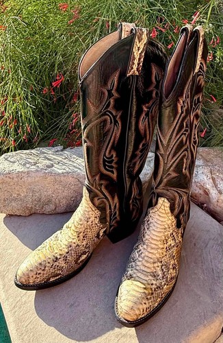 Vintage larry mahan python - larry,