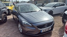 Volvo V40 Breaking