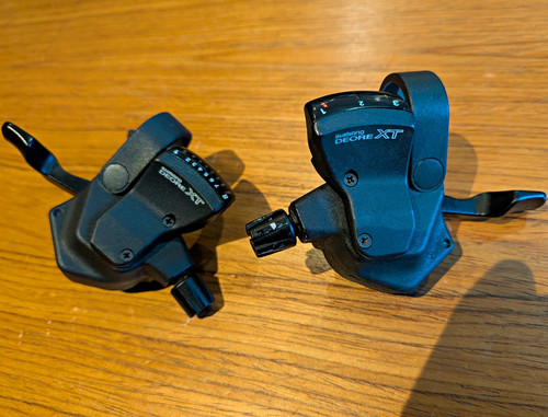 Shimano deore speed - shimano, xt
