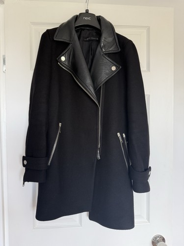 Zara black coat size - black,
