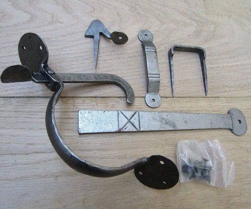 Rustic iron suffolk - , latch