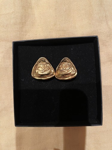 Vintage authentic chanel - vintage,