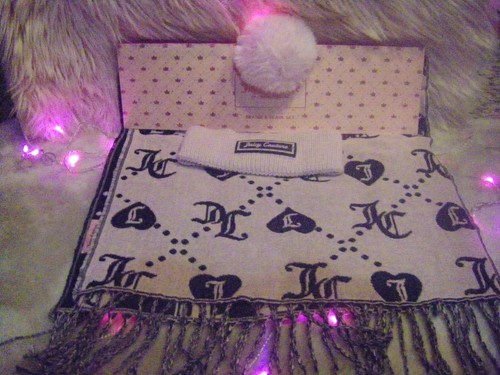 Juicy couture beanie - juicy,