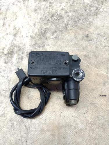 Front brake pump - front,