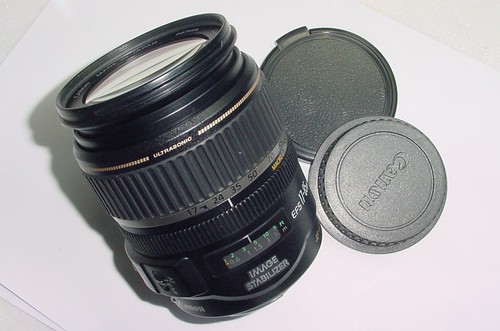 Canon 85mm 6 - 17-85mm, f/4-5.6