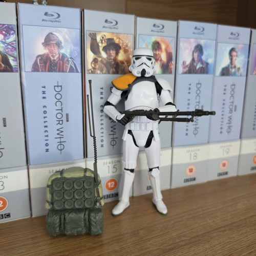 Hasbro star wars black series - black,