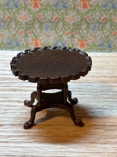 Dollhouse miniature walnut - miniature,