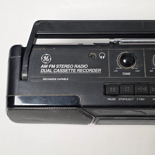 Dual cassette recorder am - dual,