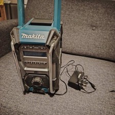 Makita Mr003g Job site Radio