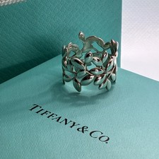 Tiffany & Co. Sterling Silver Paloma Picasso Wide Olive Leaf Band Ring Size 9