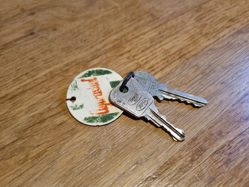 Vintage agricastrol keyrings - vintage,