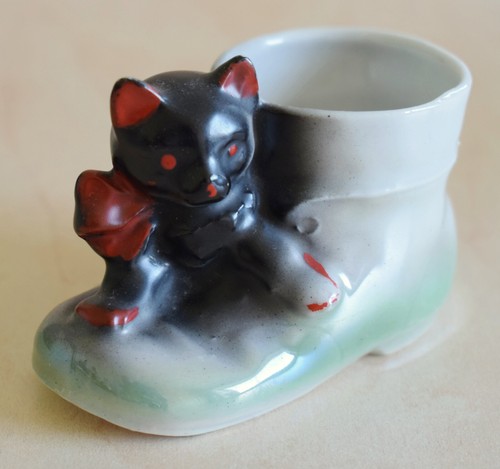 Cat egg cup black - cat, with