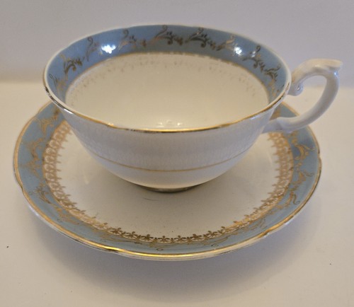 Vintage royal grafton fine - royal,