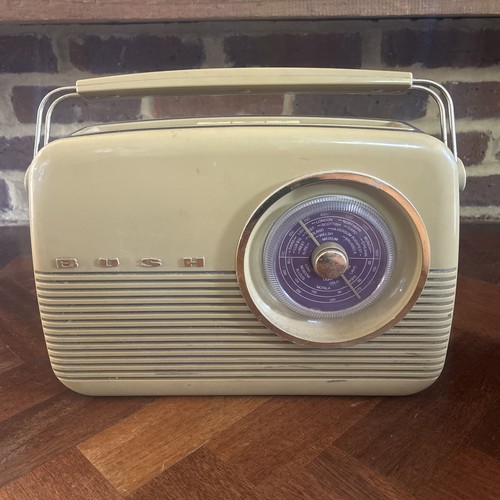 Bush radio tr82 brown - bush, tr82/97