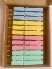 Clothes pegs, 12 clothes pegs.