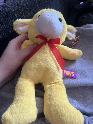 Paws yellow sheep lamb - paws,