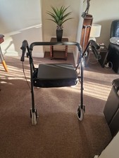 Bariatric Rollator Walker 28 Stone Heavy Duty Extra Wide 4-Wheeled Frame