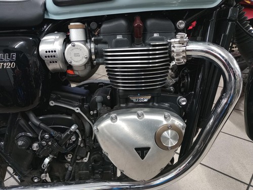 2023 triumph bonneville t120 - bonneville,