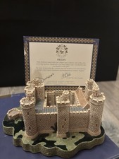 Lilliput Lane Bodiam Castle – Boxed with Deeds – Excellent Condition