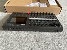 ZOOM R20 MULTI TRACK RECORDER GREAT CONDITION 512GB SD CARD