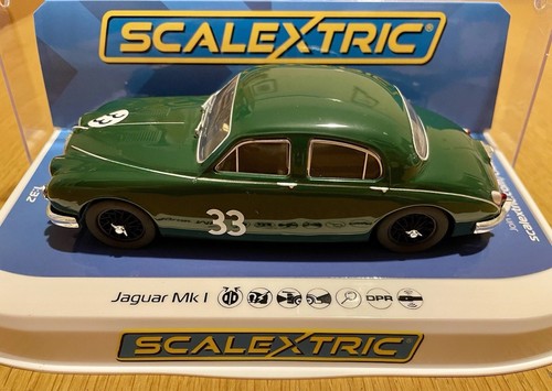 New scalextric c4506 jaguar - new,