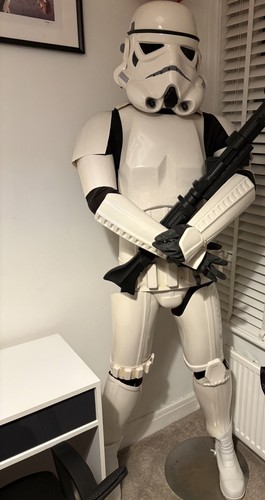 Full size stormtrooper - size, with