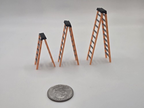 Scale posable step ladder - 1/50,