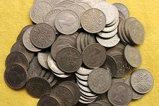 100 two shillings - two, florins