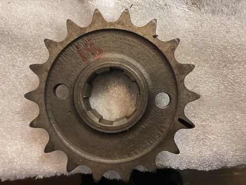 Triumph unit 650 - , teeth
