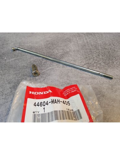 Front wheel rim and nut - wheel,