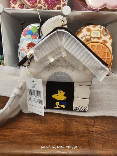 Kate spade peanuts - x,
