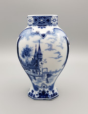 Antique Blue and White Delft Vase 19th C, Delft Dec 500. 16.5cm high