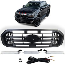 Black radiator grille - black,