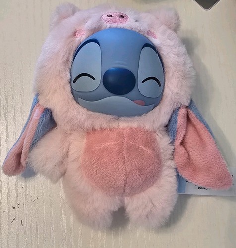 Disney yuyu axolotl stitch - axolotl,