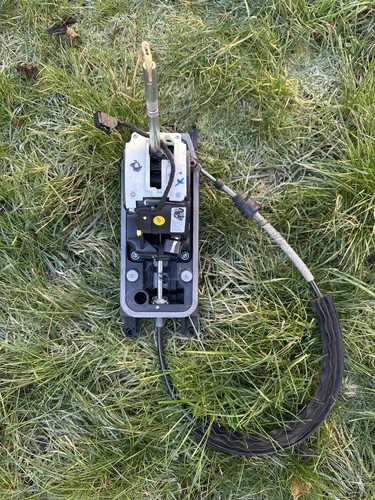Gear selector linkage - selector,