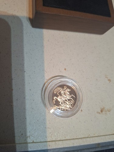 2010 royal mint full - royal,