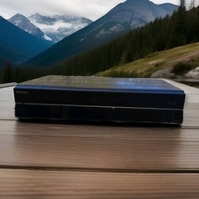 Toshiba DVR620KU DVD VCR 1080p