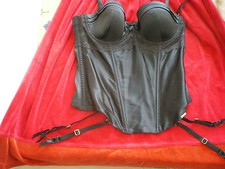 BNWOT M&S 32C Autograph black basque underwired with padding and lace