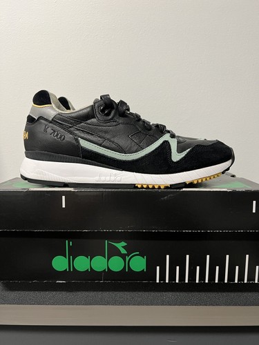 Solebox diadora v7000 - solebox,