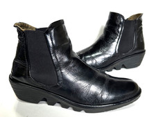 Ladies FLY LONDON Black Patent Leather Mid-wedge ankle Boots Size UK 5 38 Great