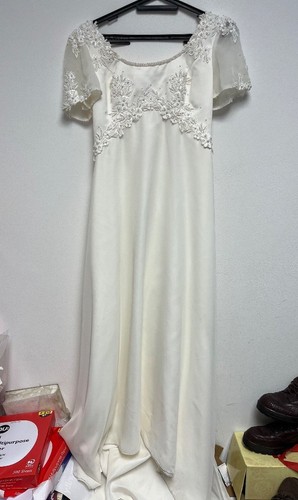 Amanda wyatt beautiful brides - amanda,