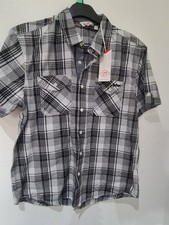 Men's Lee Cooper Short Sleeve checked Shirt size L  100% cotton. BNWT