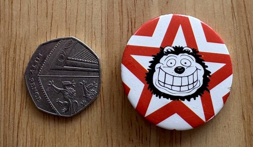 Beano gnasher the dog comics - ,