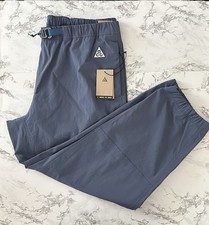 Nike ACG Hiking Cargo Trail