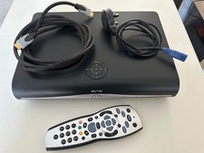 SKY PLUS + HD BOX – MODEL