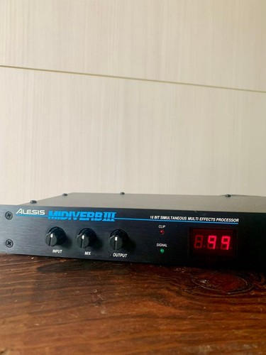 Alesis midiverb iii - midiverb,