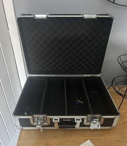 Large aluminium microphone - microphone, or