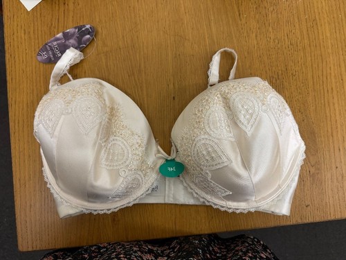 Bnwt reger luxury silk cream - reger,