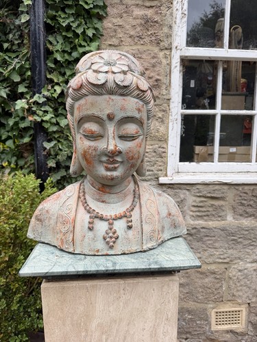 50cm hollow resin - kwan, yin